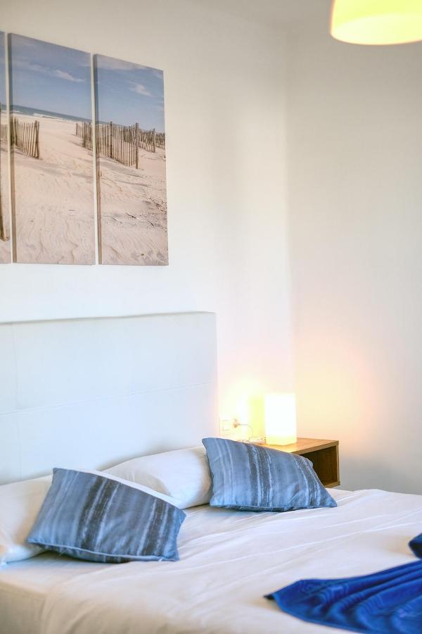 Sunset View Modern Private Poolside Apartment كوستا تاغيسي المظهر الخارجي الصورة